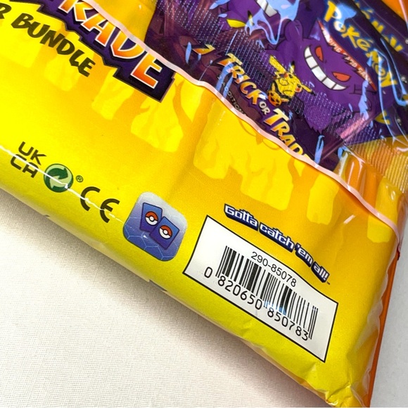 Pokemon Trading Cards TCG Trick Or Trade BOOster 40 Mini Packs Bundle New Sealed - Picture 10 of 15